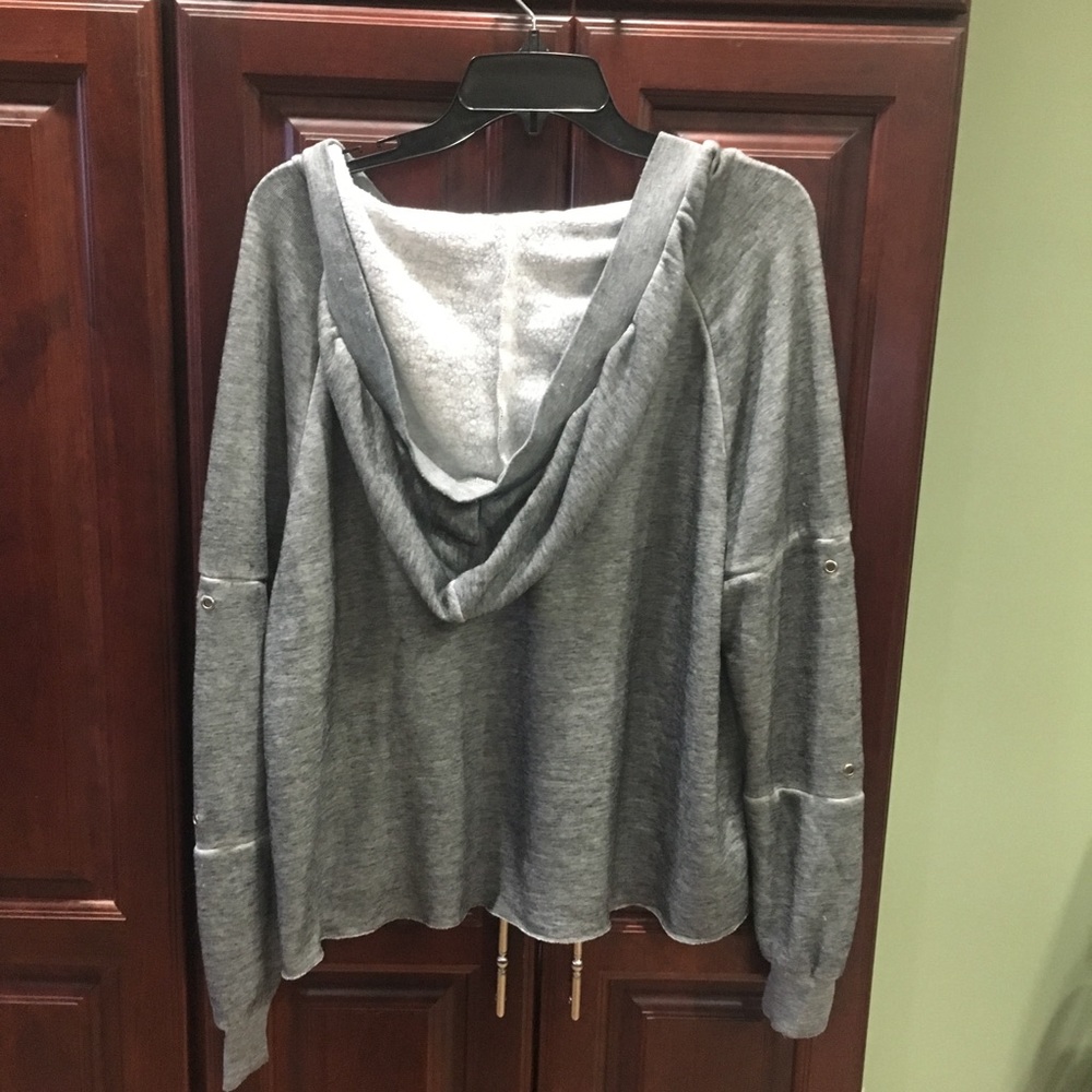 NWT Wildfox Grey Gray Hooded Top Sweater S - Picture 7 of 9